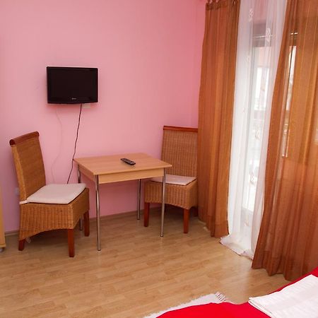 Guest House Pri Treh Lipah Ptuj Exterior foto
